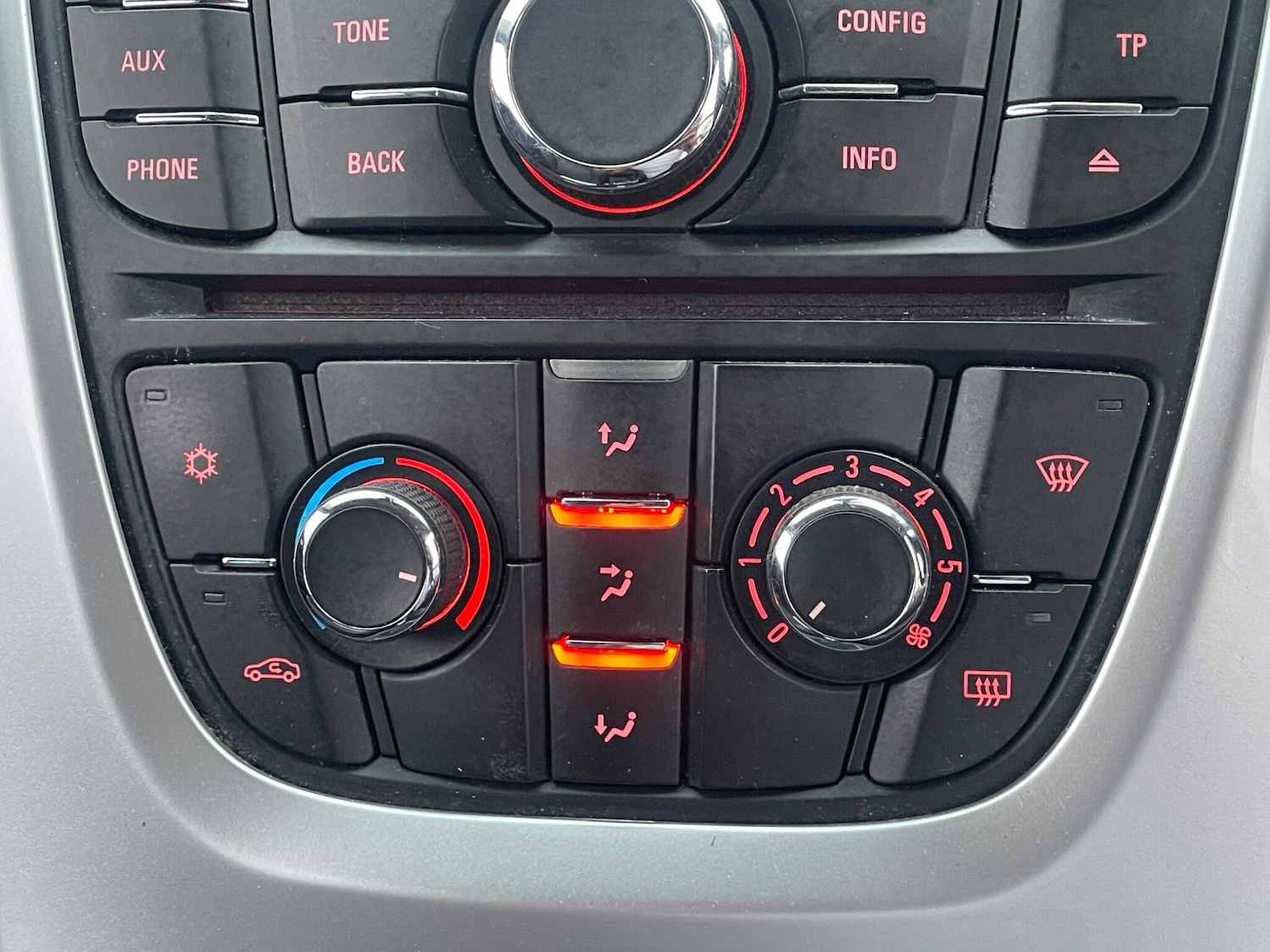 Used Vauxhall Astra GTC 2015 for sale - 76990063: Photo 28