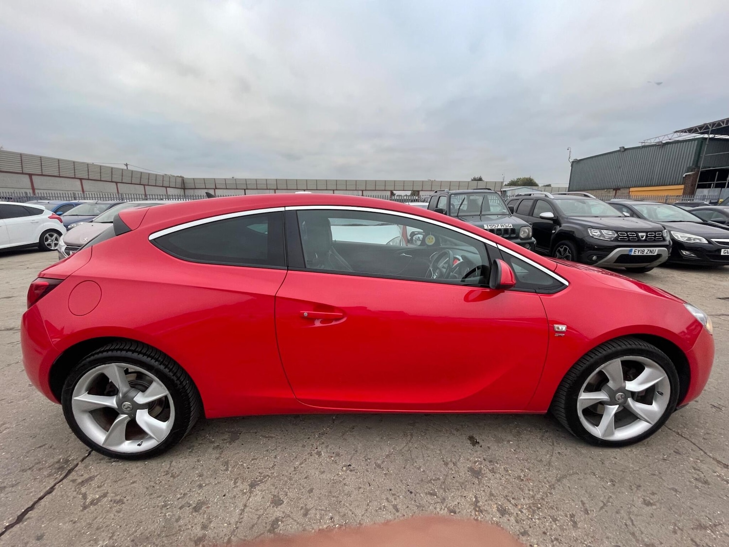 Used Vauxhall Astra GTC 2015 for sale - 76990063: Photo 9