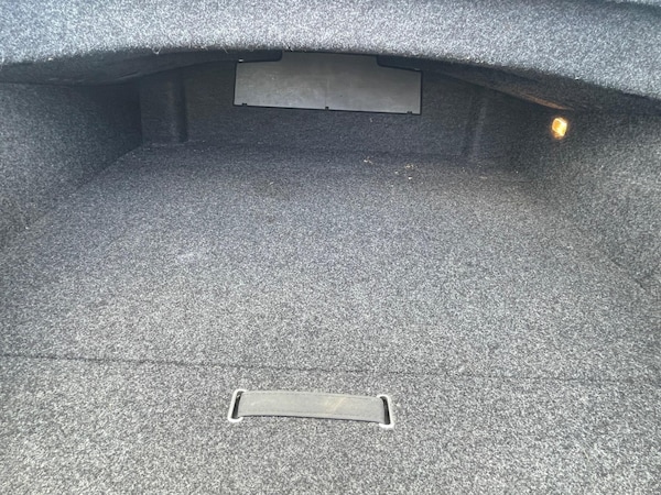 Used Audi TT 2011 for sale - 75658417: Photo 17