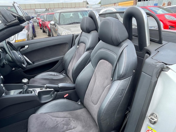 Used Audi TT 2011 for sale - 75658417: Photo 21