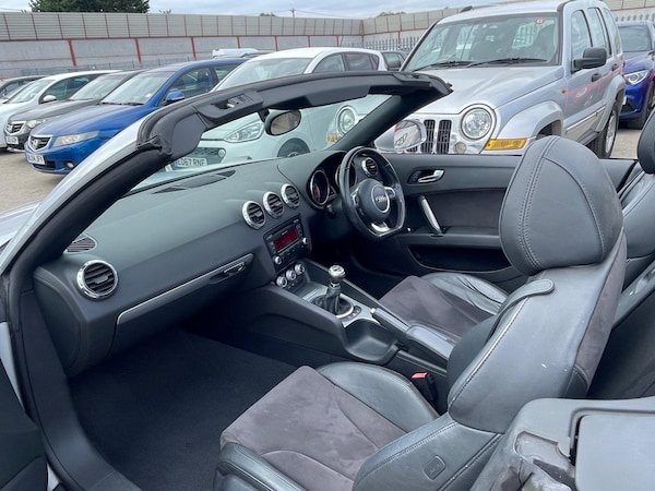 Used Audi TT 2011 for sale - 75658417: Photo 26