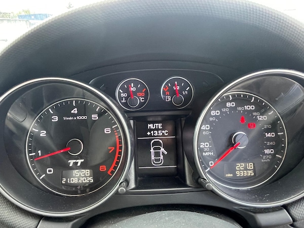 Used Audi TT 2011 for sale - 75658417: Photo 33