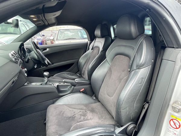 Used Audi TT 2011 for sale - 75658417: Photo 46