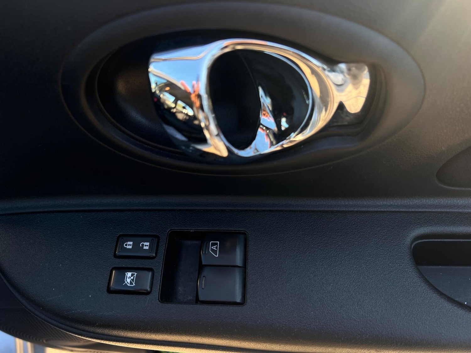 Used Nissan Micra 2013 for sale - 76989504: Photo 28