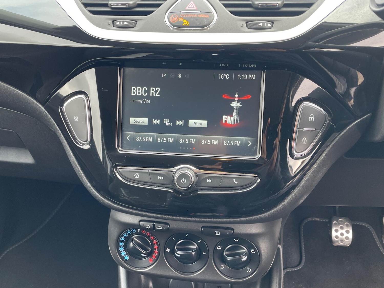 Used Vauxhall Corsa 2016 for sale - 76994289: Photo 22