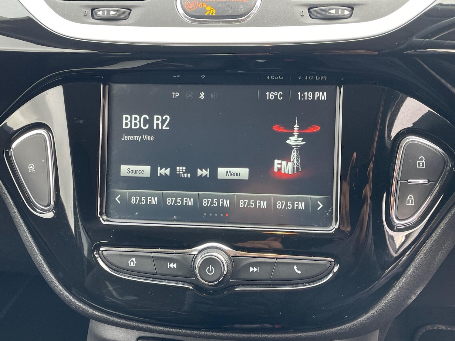 Used Vauxhall Corsa 2016 for sale - 76994289: Photo 29