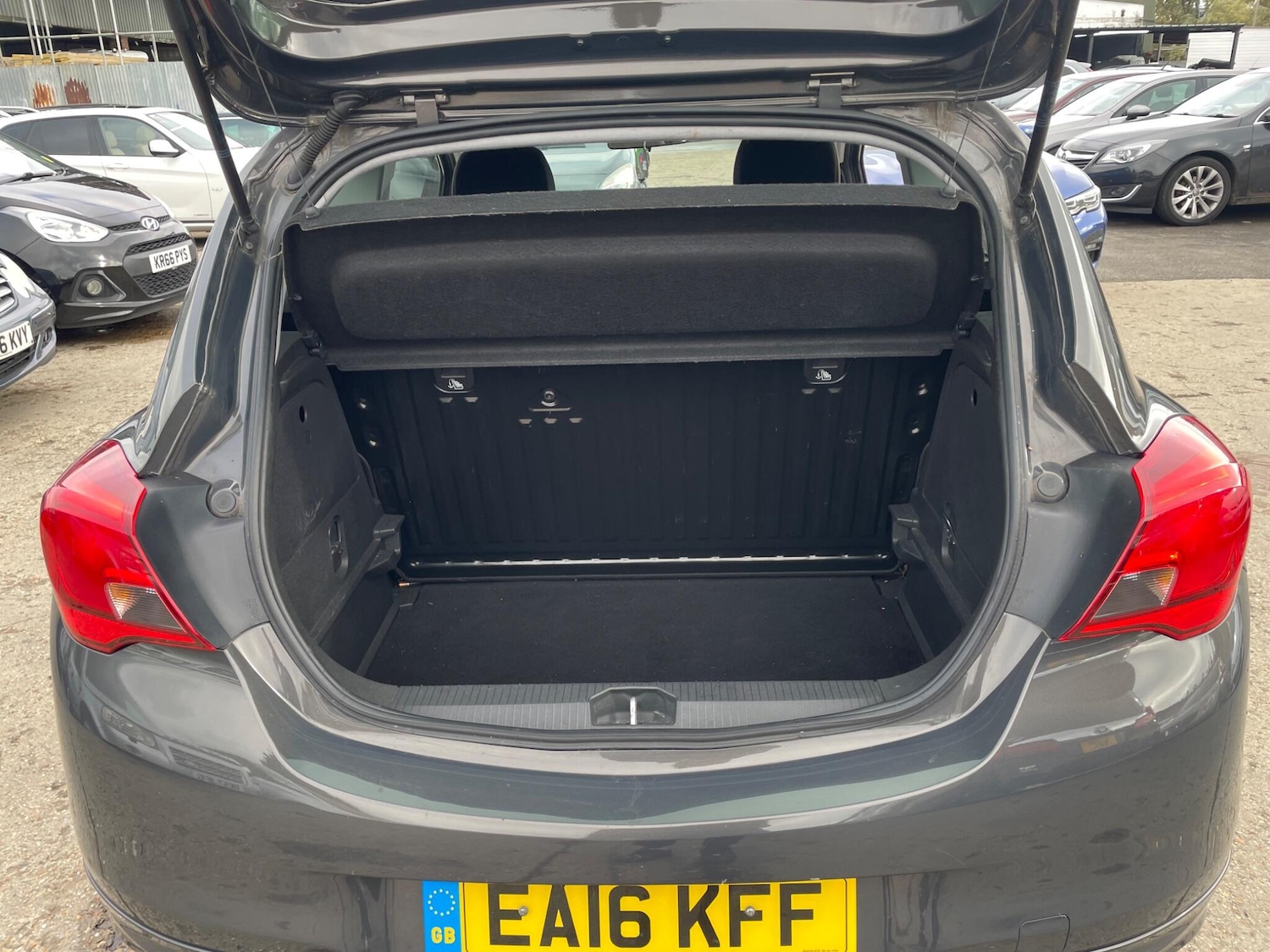 Used Vauxhall Corsa 2016 for sale - 76994289: Photo 32