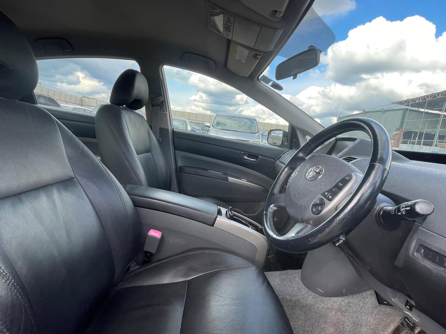 Used Toyota Prius for sale - 76094448: Photo 11