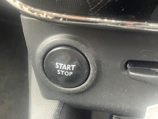 Used Renault Clio 2014 for sale - 75678182: Photo 35