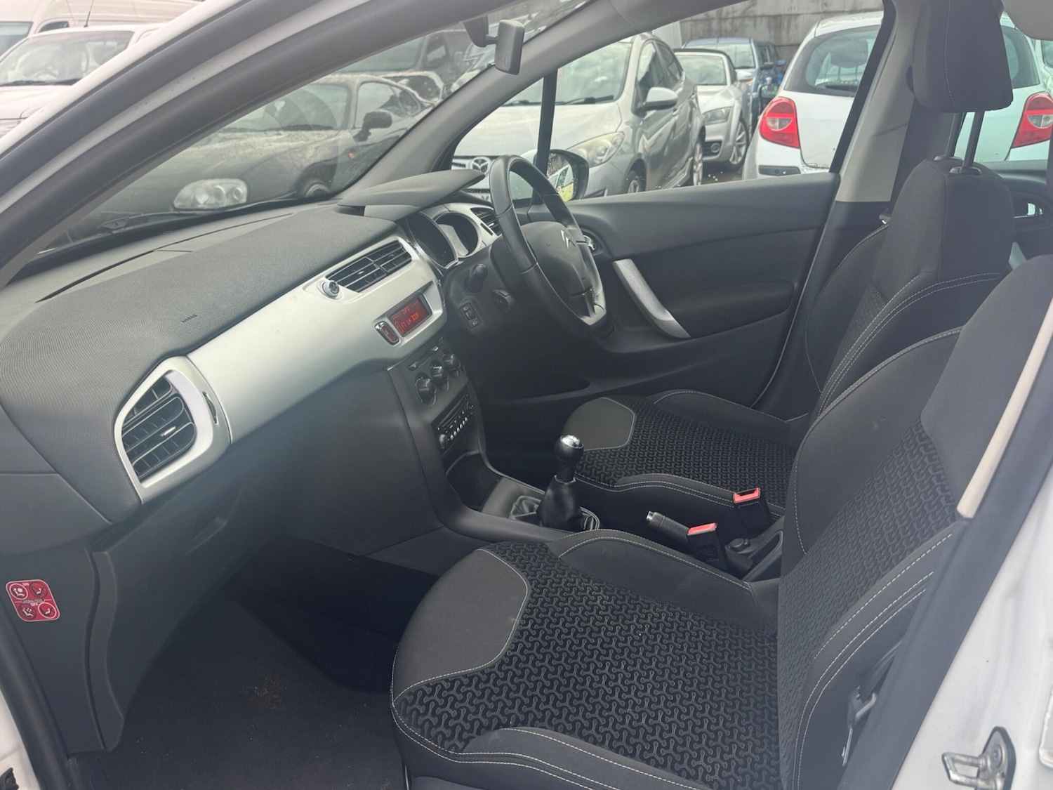 Used Citroen C3 2011 for sale - 77290684: Photo 21