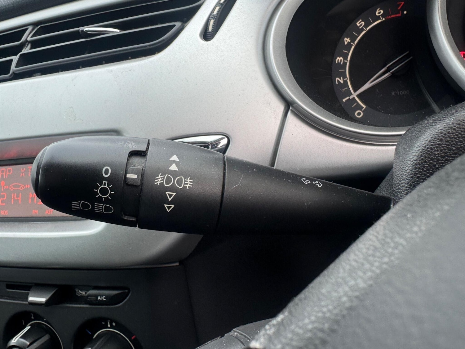 Used Citroen C3 2011 for sale - 77290684: Photo 33