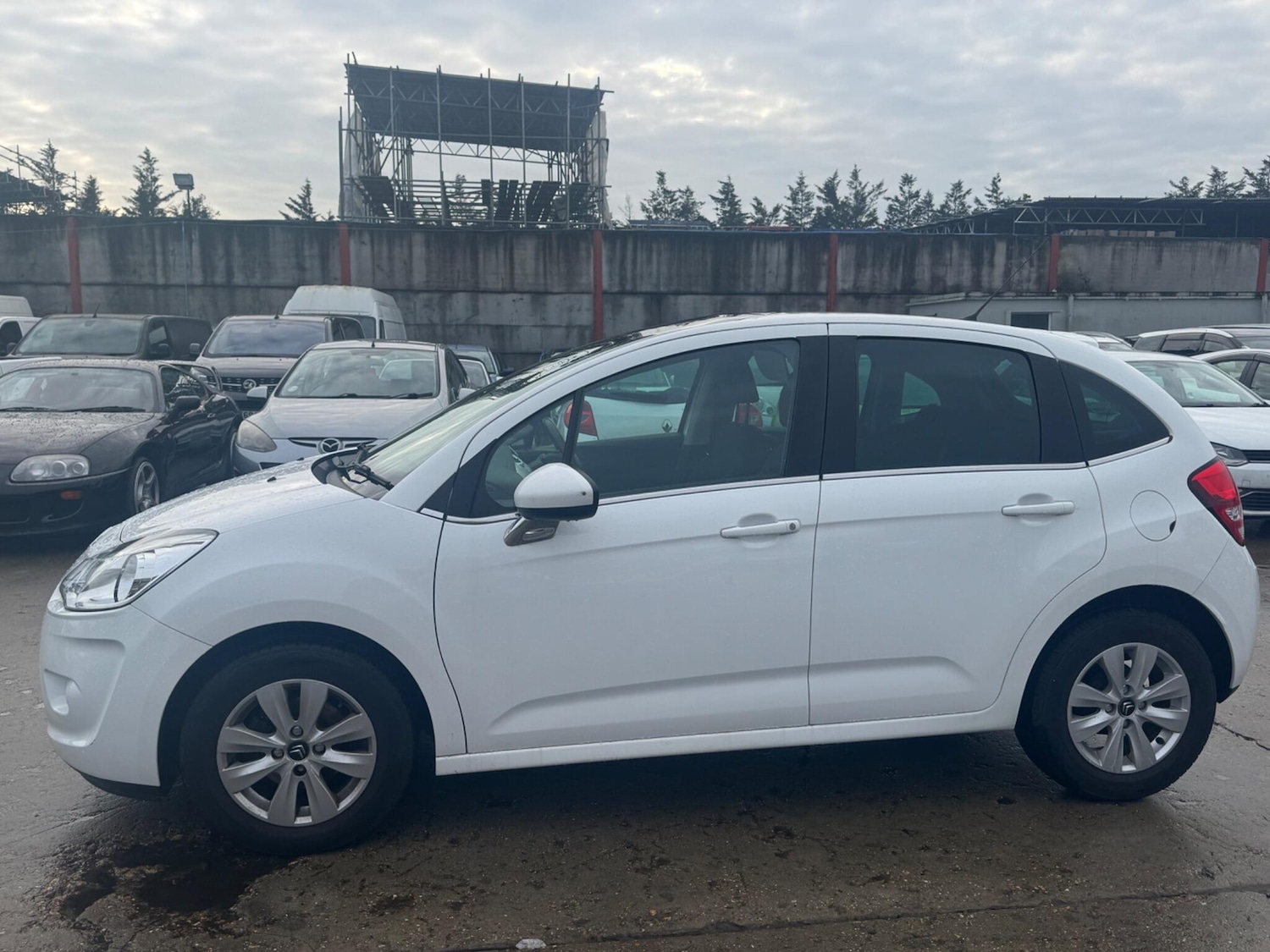 Used Citroen C3 2011 for sale - 77290684: Photo 7