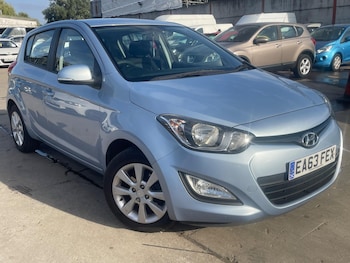 Hyundai - i20