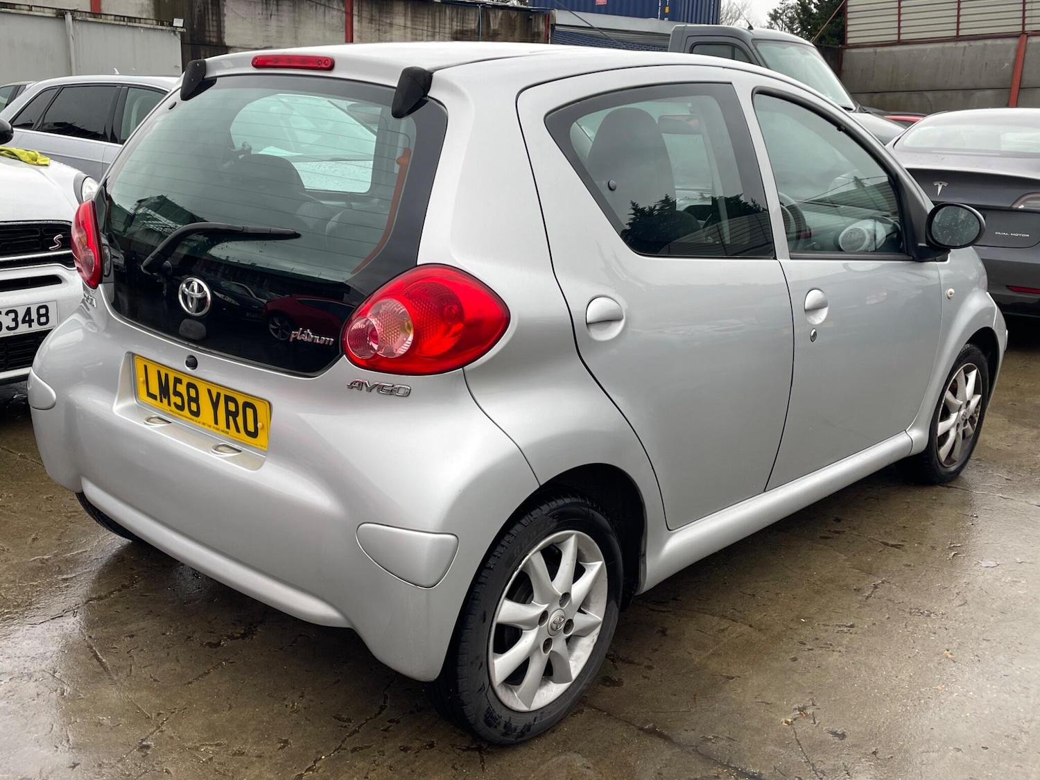 Used Toyota AYGO 2008 for sale - 77612458: Photo 9