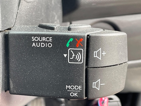 Used Dacia Sandero Stepway 2020 for sale - 76226737: Photo 21