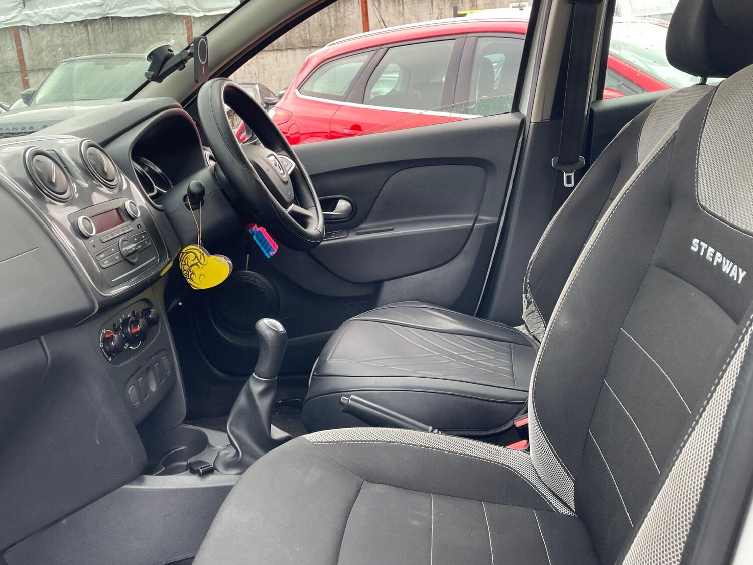 Used Dacia Sandero Stepway 2020 for sale - 76226737: Photo 26