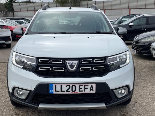 Used Dacia Sandero Stepway 2020 for sale - 76226737: Photo 3