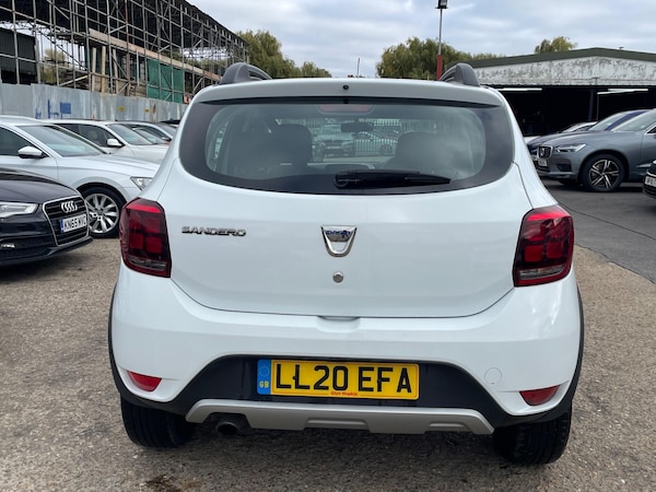 Used Dacia Sandero Stepway 2020 for sale - 76226737: Photo 7