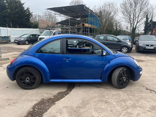 Used Volkswagen Beetle 2004 for sale - 76296044: Photo 13