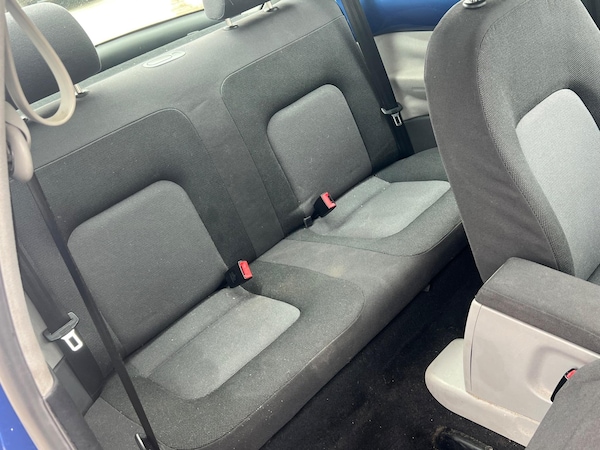 Used Volkswagen Beetle 2004 for sale - 76296044: Photo 36