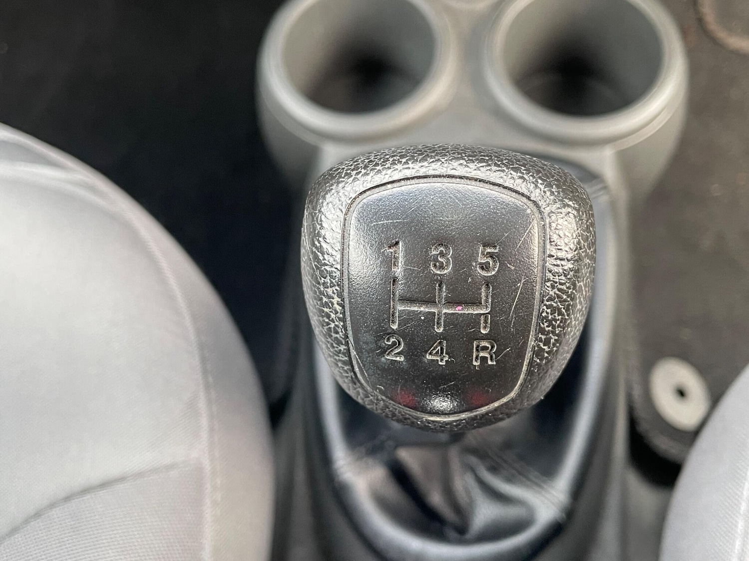 Used Chevrolet Spark 2010 for sale - 77242631: Photo 14