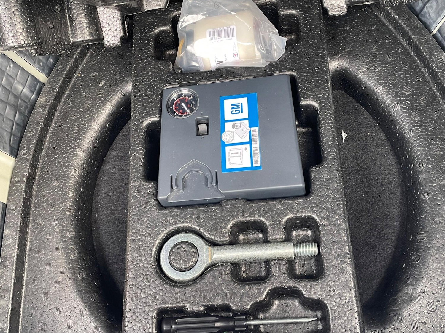 Used Chevrolet Spark 2010 for sale - 77242631: Photo 24