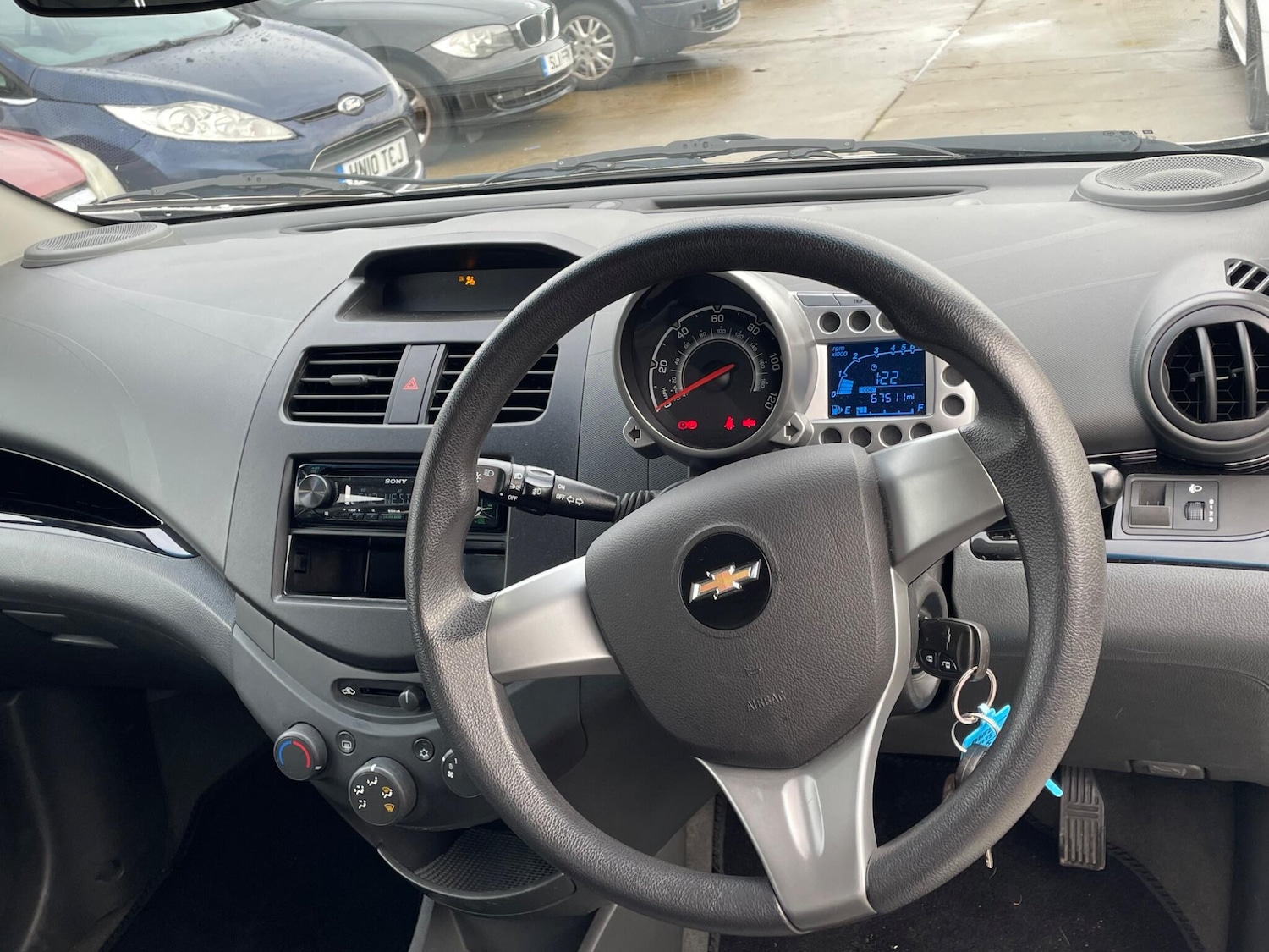 Used Chevrolet Spark 2010 for sale - 77242631: Photo 31