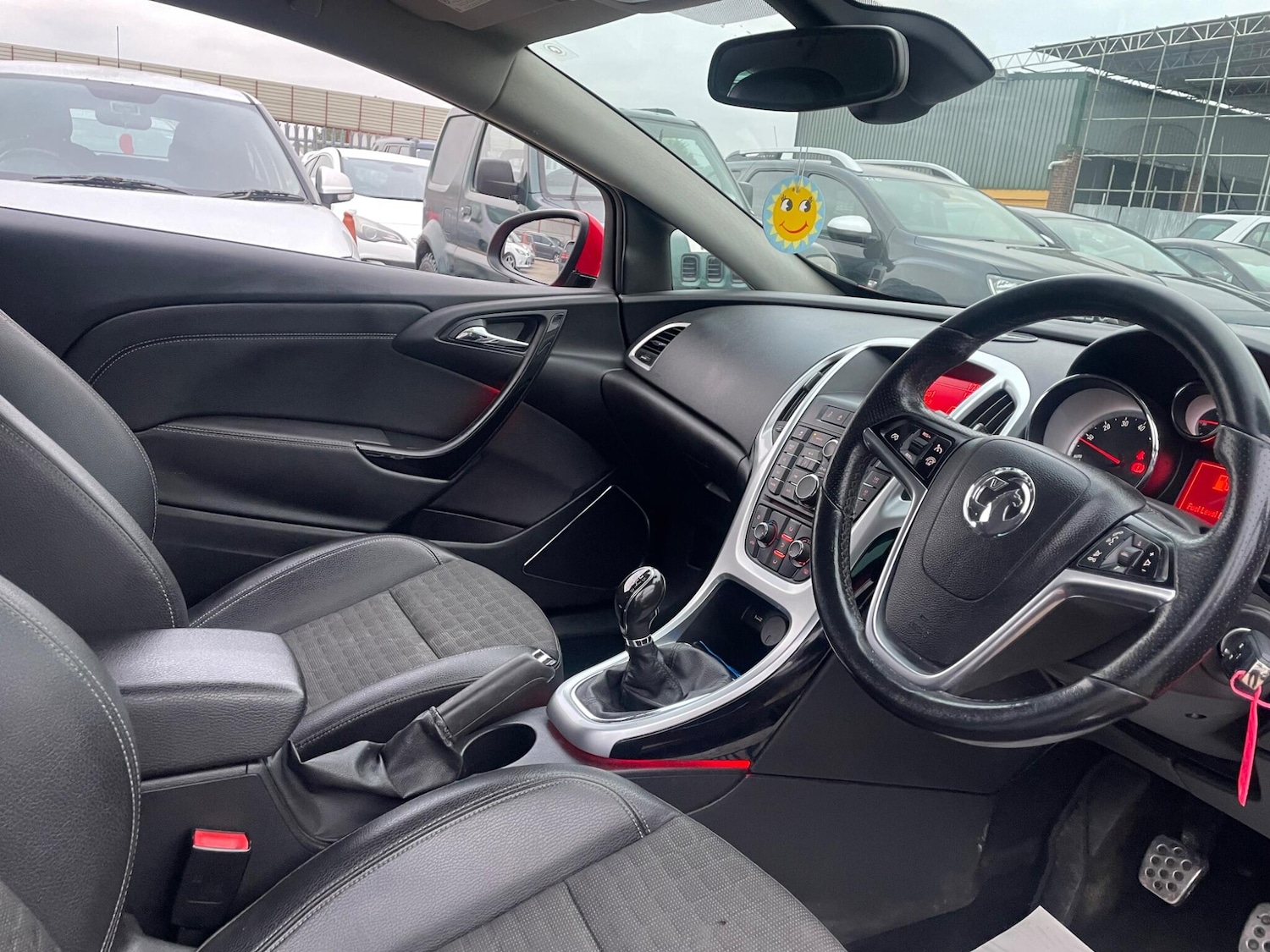 Used Vauxhall Astra GTC 2015 for sale - 76239800: Photo 11