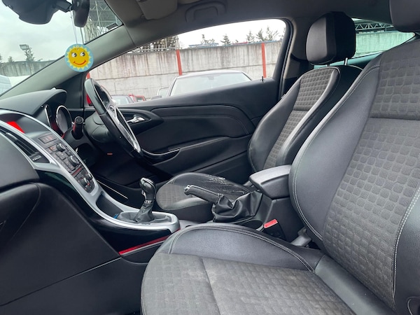 Used Vauxhall Astra GTC 2015 for sale - 76239800: Photo 32
