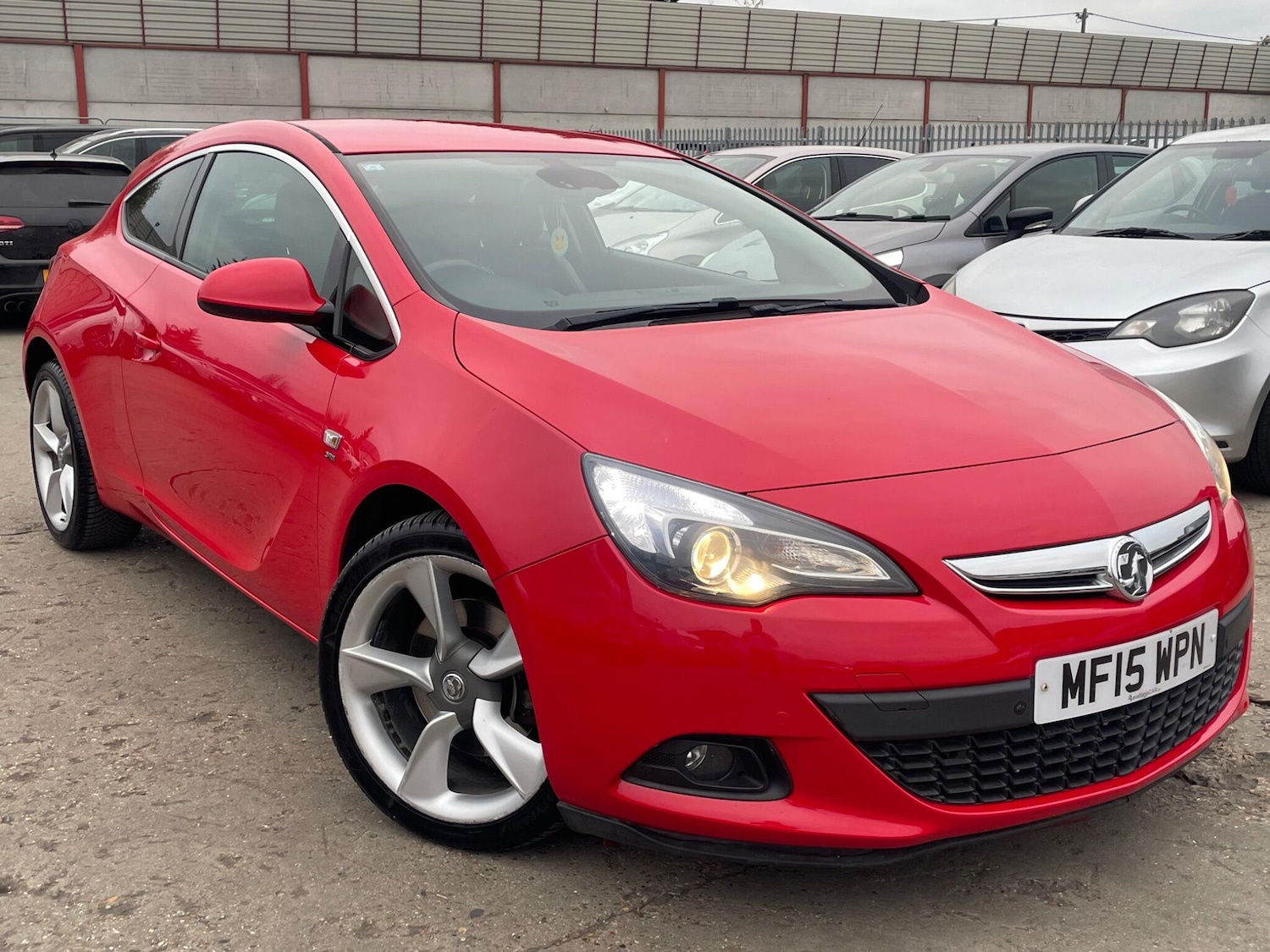 Used Vauxhall Astra GTC 2015 for sale - 76239800: Photo 38