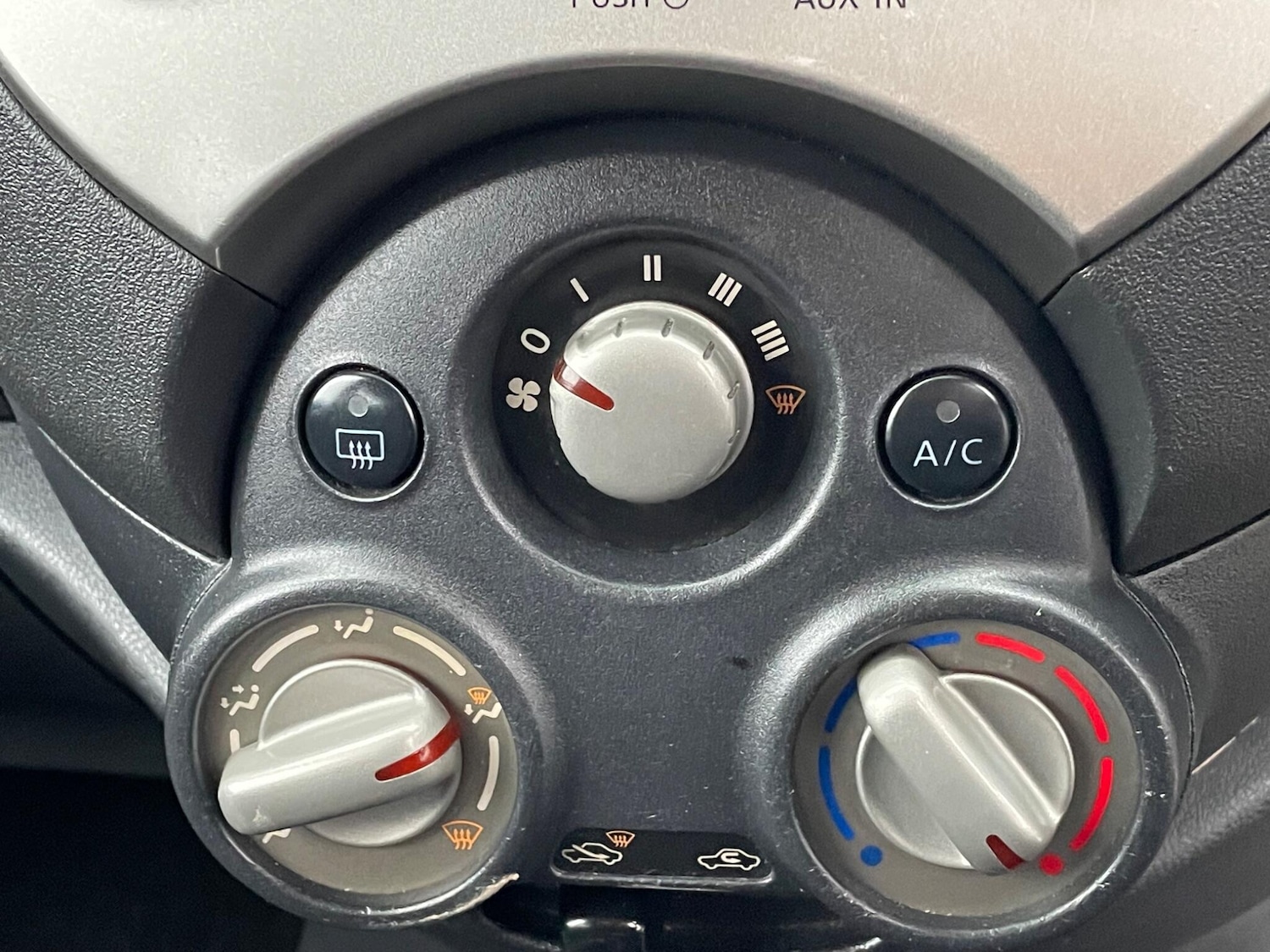 Used Nissan Micra 2011 for sale - 77994295: Photo 22