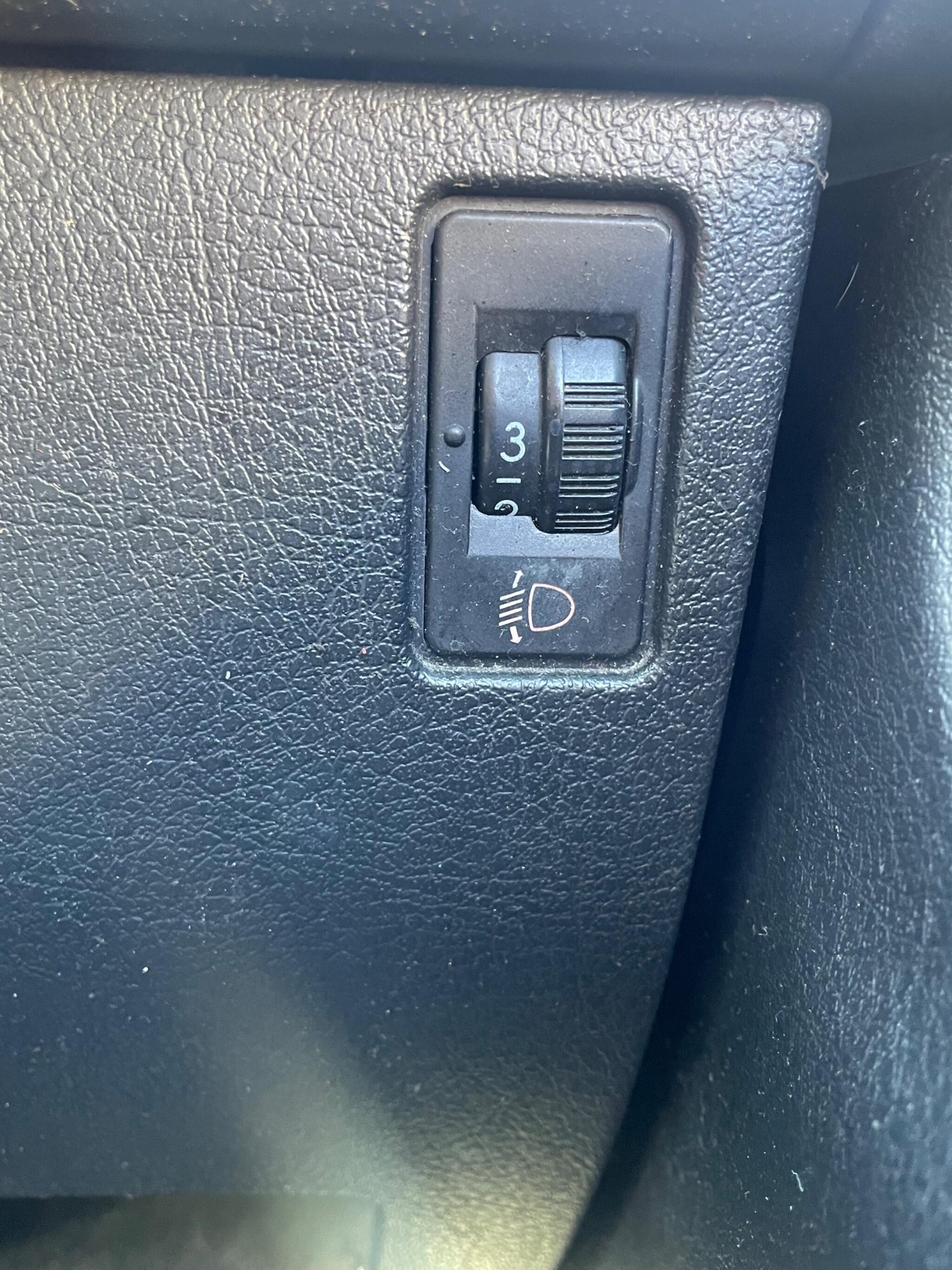 Used Peugeot 207 for sale - 76990912: Photo 28