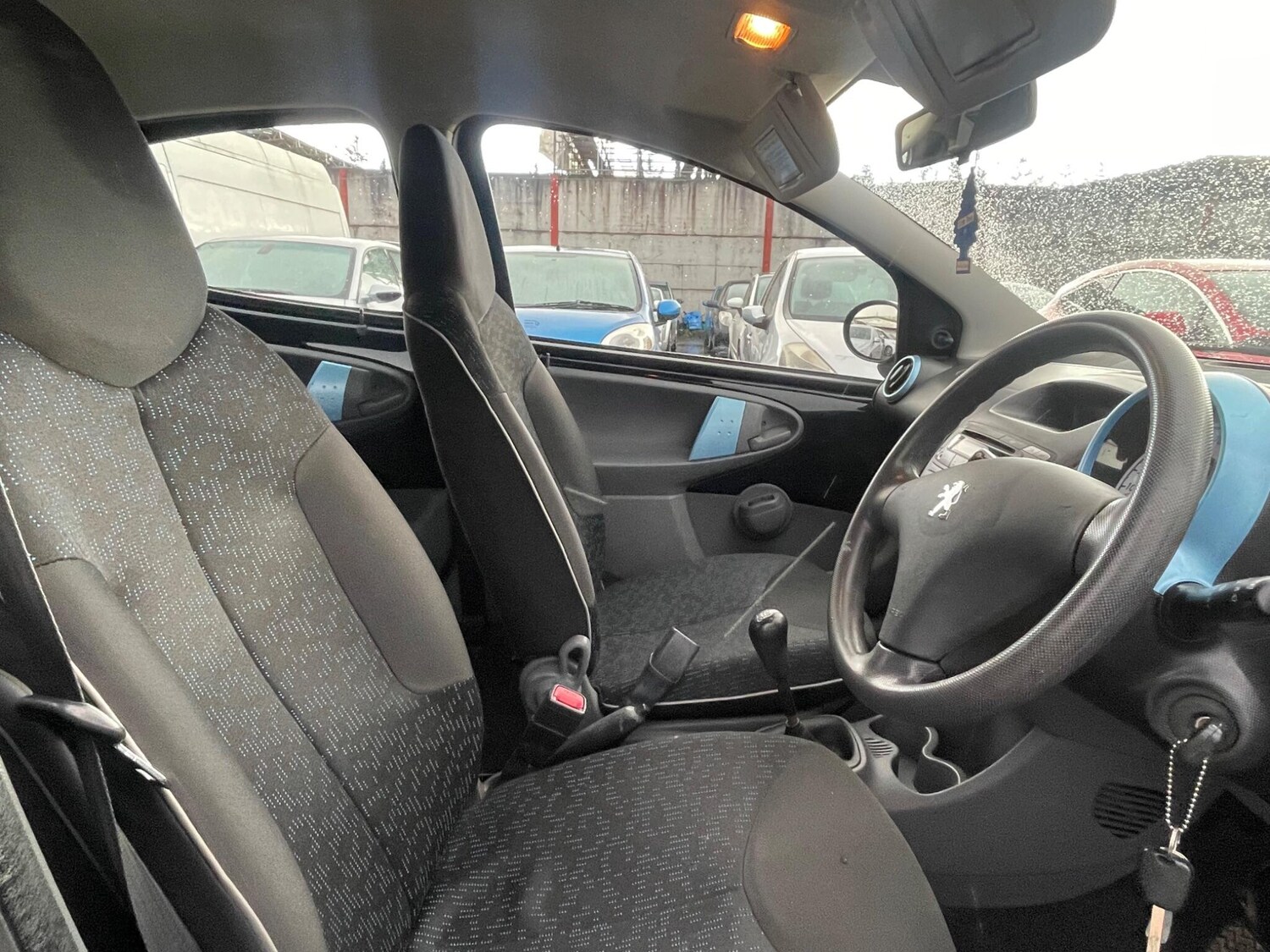Used Peugeot 107 for sale - 77575368: Photo 24