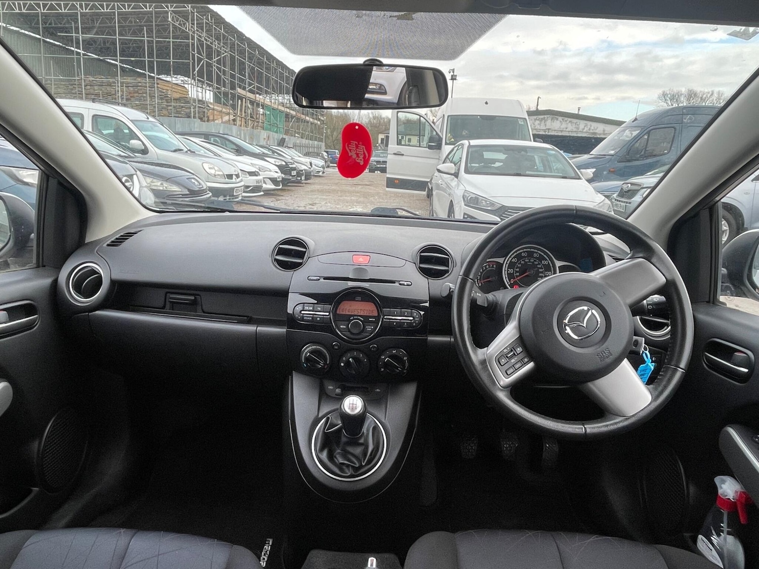Used Mazda Mazda2 2012 for sale - 77242842: Photo 15