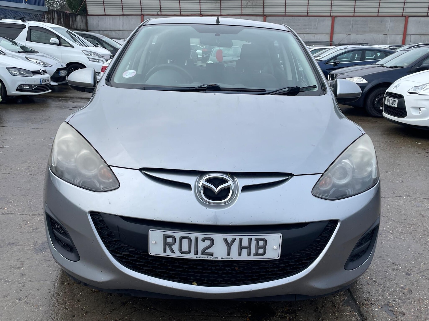 Used Mazda Mazda2 2012 for sale - 77242842: Photo 2