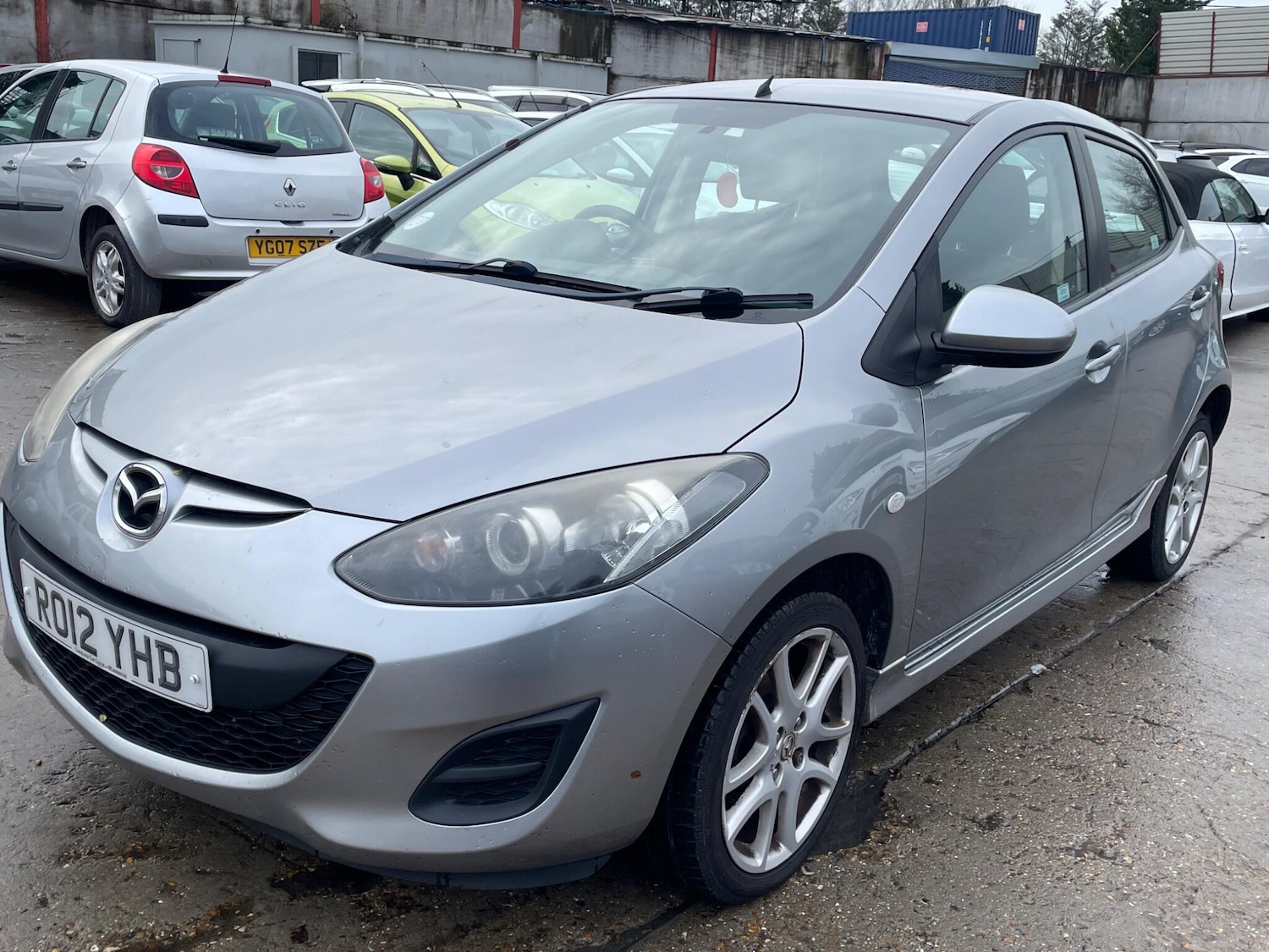 Used Mazda Mazda2 2012 for sale - 77242842: Photo 6