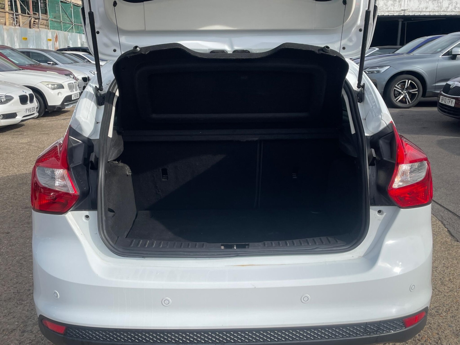Used Ford Focus 2011 for sale - 76179378: Photo 10