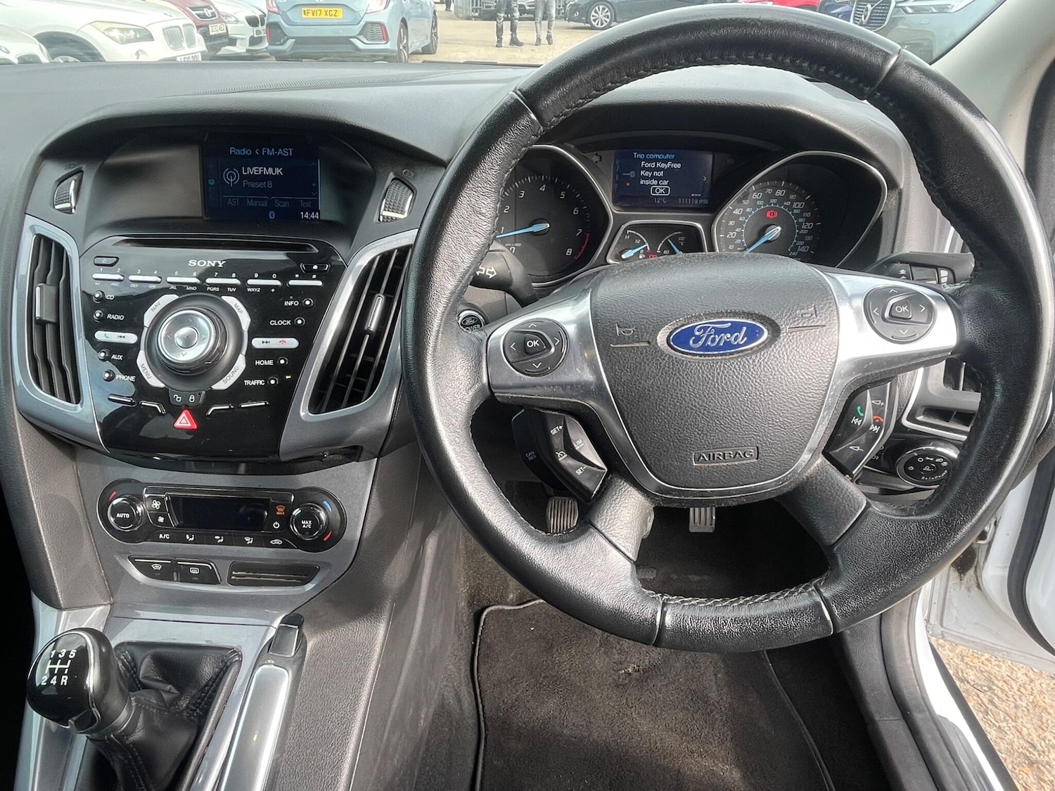 Used Ford Focus 2011 for sale - 76179378: Photo 15