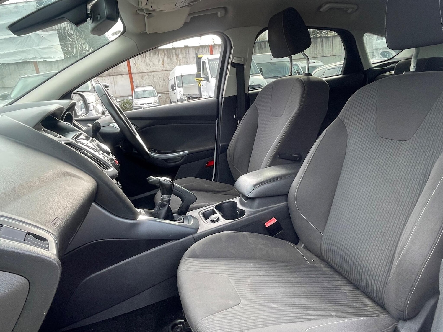 Used Ford Focus 2011 for sale - 76179378: Photo 33
