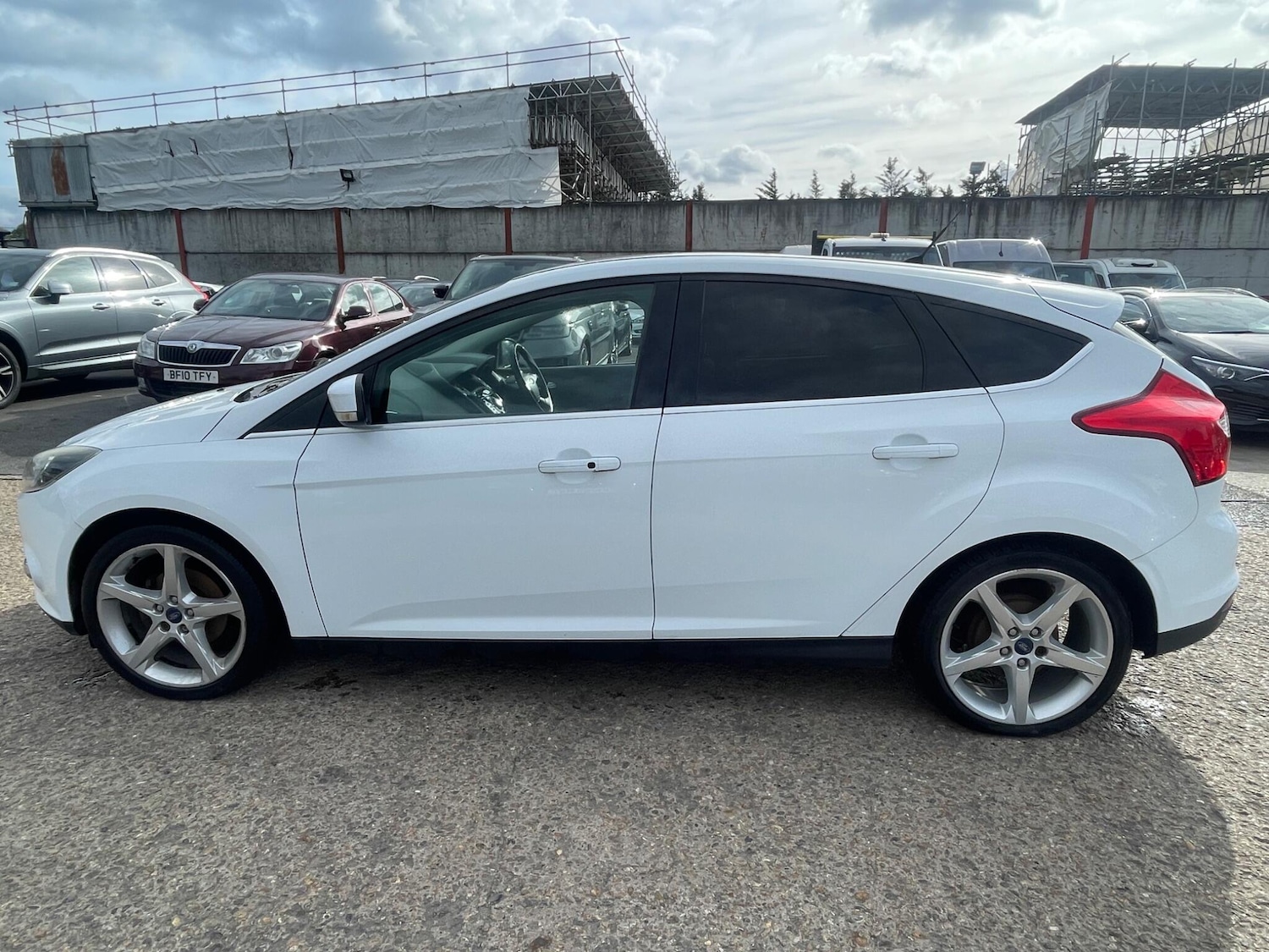 Used Ford Focus 2011 for sale - 76179378: Photo 5