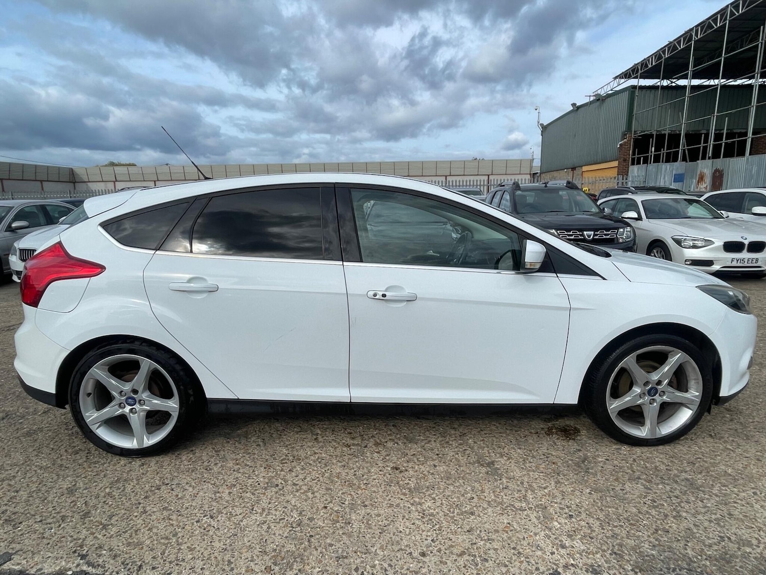 Used Ford Focus 2011 for sale - 76179378: Photo 9