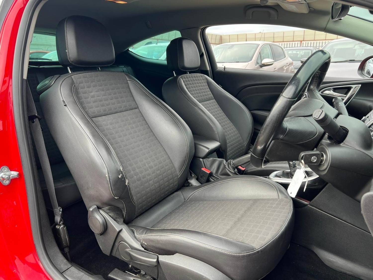 Used Vauxhall Astra GTC 2013 for sale - 76993064: Photo 37