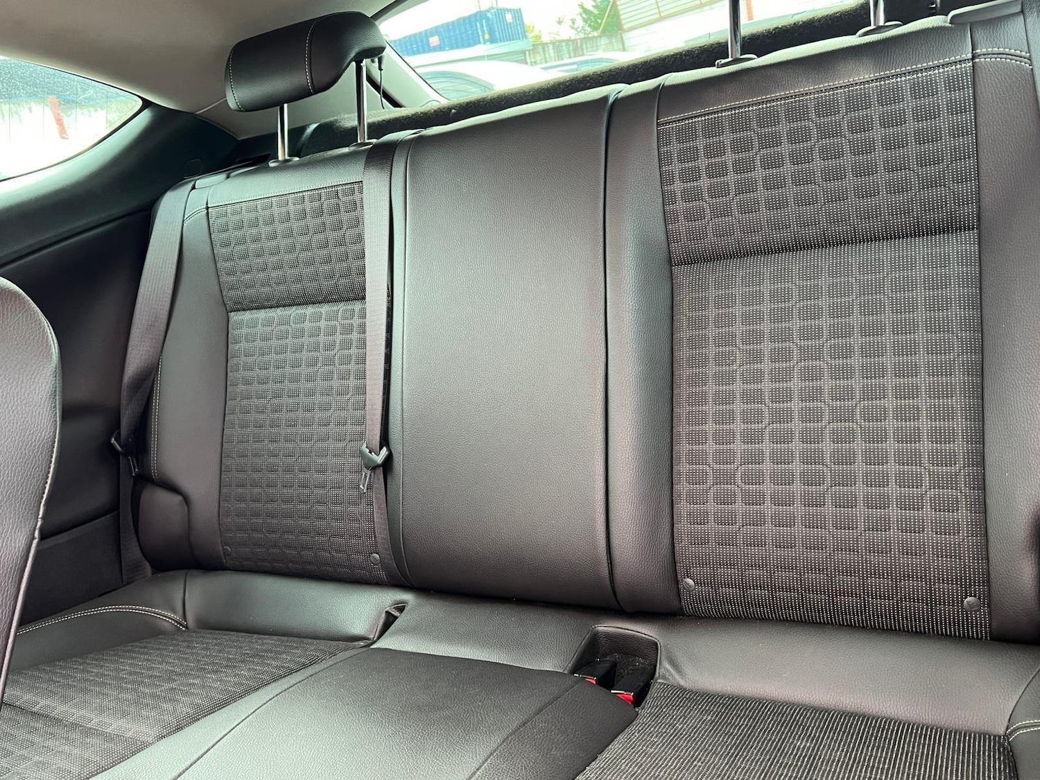 Used Vauxhall Astra GTC 2013 for sale - 76993064: Photo 38