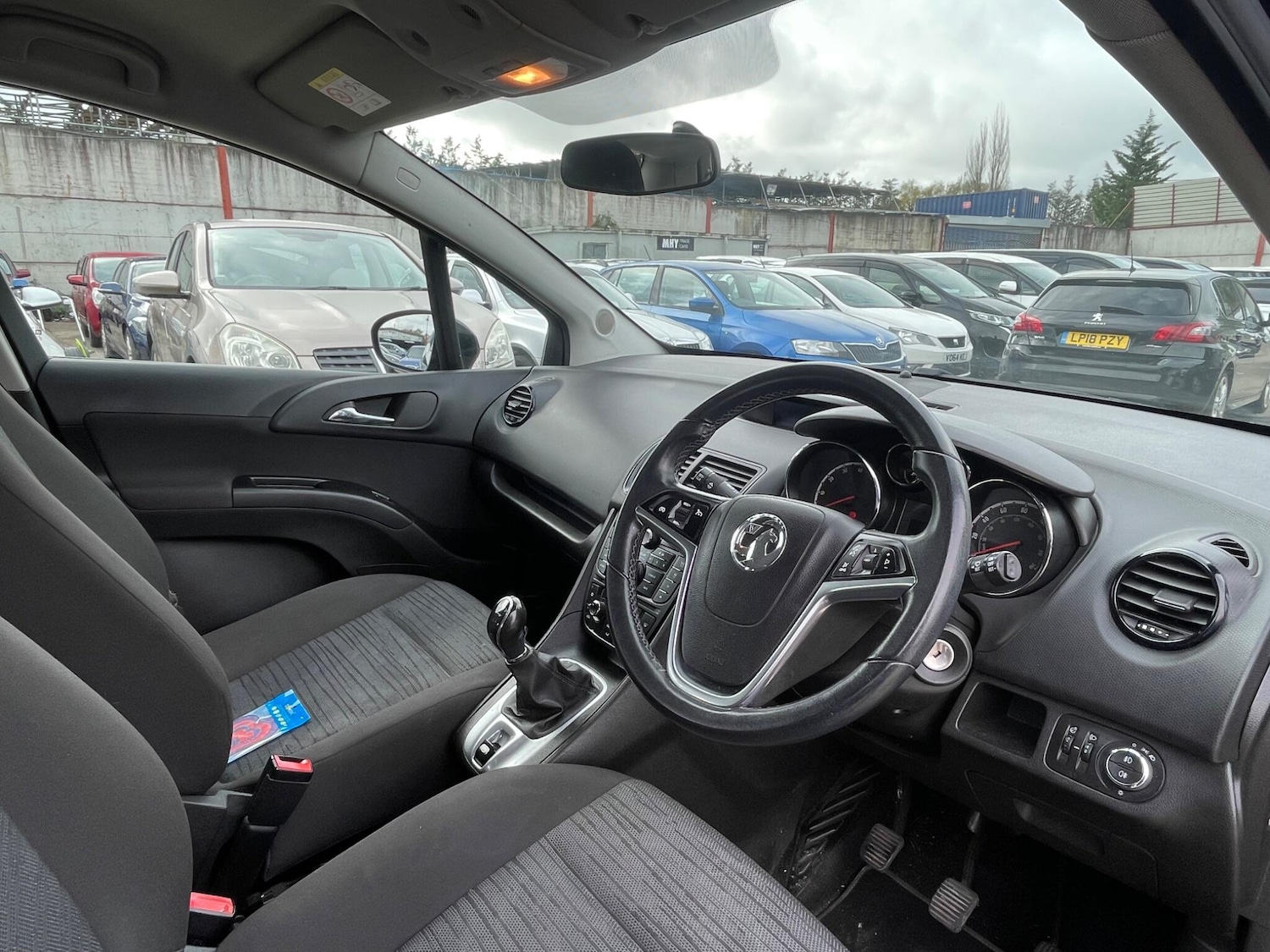 Used Vauxhall Meriva 2015 for sale - 76337020: Photo 12