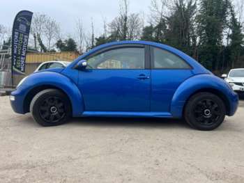 Used Volkswagen Beetle 2004 for sale - 74111228: Photo
