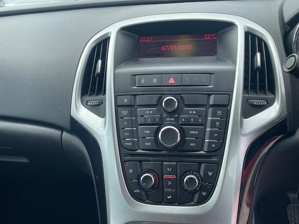 Used Vauxhall Astra 2012 for sale - 75520009: Photo 25