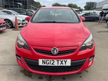 Used Vauxhall Astra 2012 for sale - 75520009: Photo