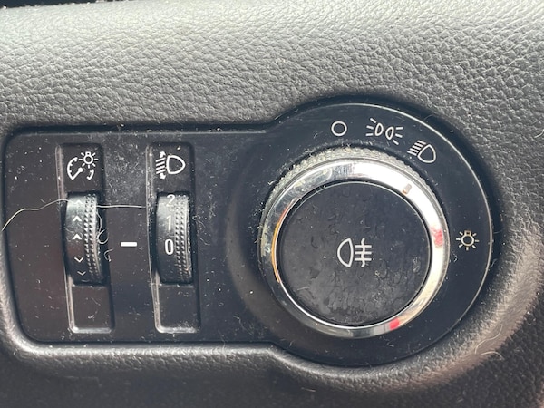 Used Vauxhall Astra 2012 for sale - 75520009: Photo 32