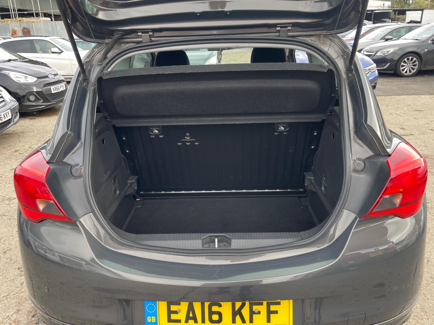 Used Vauxhall Corsa 2016 for sale - 76336629: Photo 32