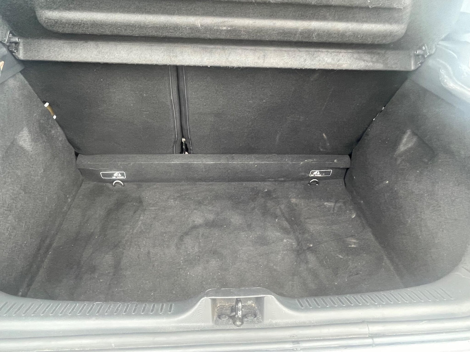 Used Renault Clio 2014 for sale - 76988279: Photo 11